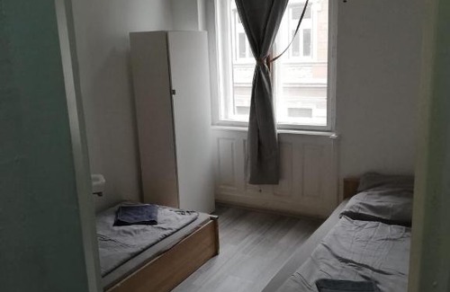 Szombathely Apartment | Downtown 4 Bedroom apartment with Balcony on Szell K street