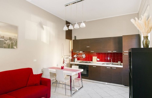Pescara Apartment | Downtown apartment, 2 steps from the beach with free parking