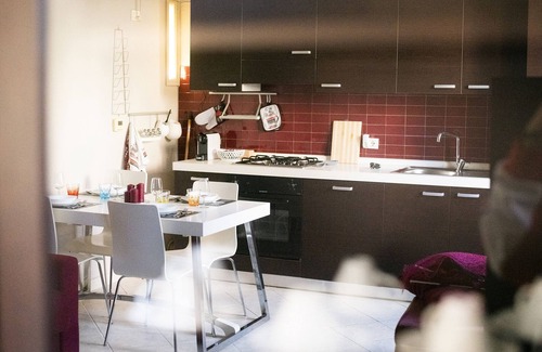Pescara Apartment | Downtown apartment, 2 steps from the beach with free parking
