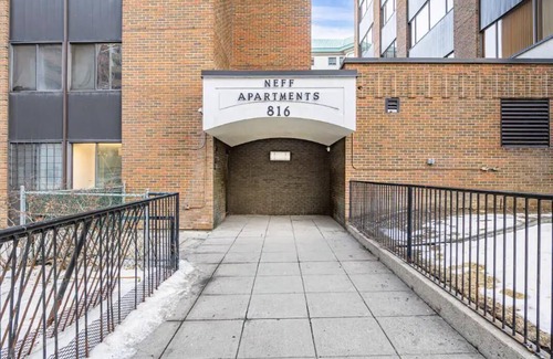 Downtown Calgary Apartment | Downtown Calgary Retreat: Modern Cozy Studio