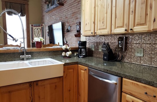 Chatfield Villa | Downtown Chatfield-Lovely 2nd Fl Loft (2 Bdrm/1 bath) w/Private Deck & Hot Tub