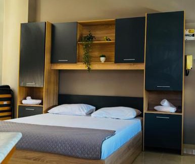 Serres Hotel | Downtown Comfy Studio 31