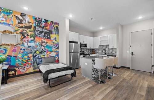 South Nashville Apartment | Downtown Convenience – 1BR with Free Wifi!