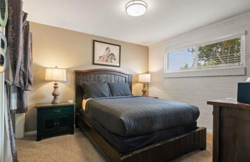Moab House | Downtown Cozy Home Base - Purple Sage 8