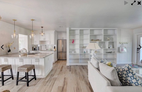 Delray Beach House | Downtown Delray Beauty heated pool home Sleeps 10 and close to beach