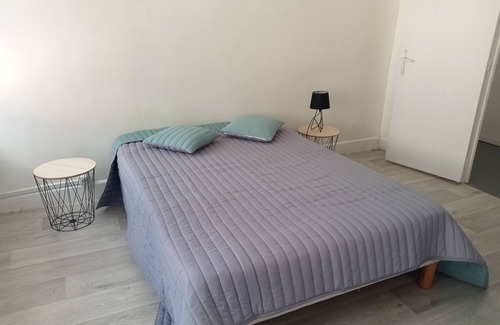 Cosne-Cours-sur-Loire Apartment | Downtown Cosne/Loire, close to Sancerre and Pouilly/Loire.