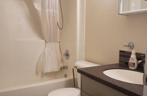 Fort McMurray Condo | Downtown Hideaway