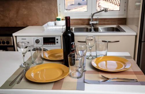 Lavreotiki Apartment | Downtown Lavrio Port Cozy Apt