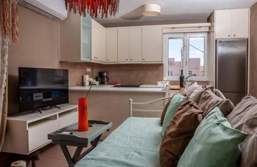 Lavreotiki Apartment | Downtown Lavrio Port Cozy Apt