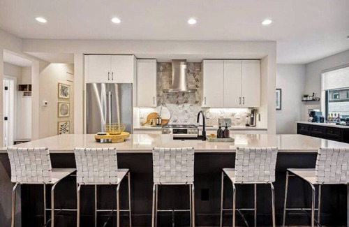 Littleton House | Downtown Littleton at its Finest