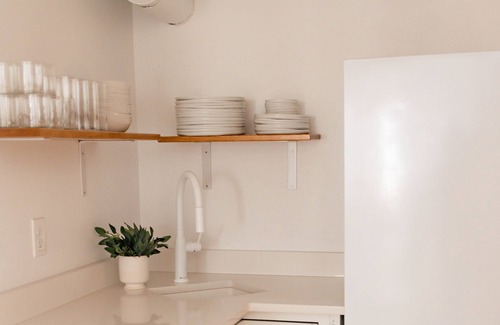 West Fairfax Apartment | Downtown Loft Apartment within Walking Distance to Everything!