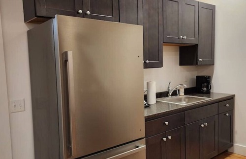 Middlebury Apartment | *Downtown Middlebury Waterfall Studio Apartment*