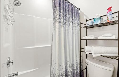 Great Falls Apartment | Downtown One Bedroom Apartment Fully Furnished