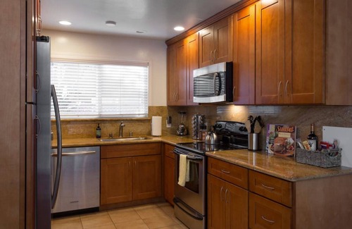 Old Palo Alto House | Downtown Palo Alto/Stanford Duplex