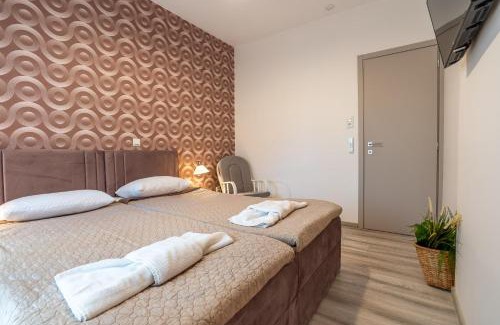 Omonia Apartment | Downtown Penthouse With Gym And Acropolis View