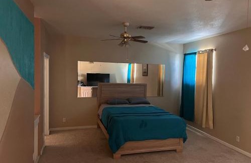 F. Q. Story Apartment | Downtown Phoenix Loft