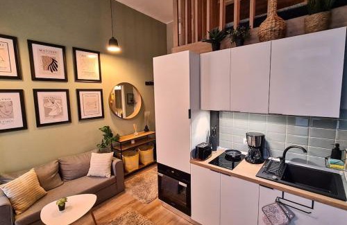 Old Town Apartment | Downtown studio-loft
