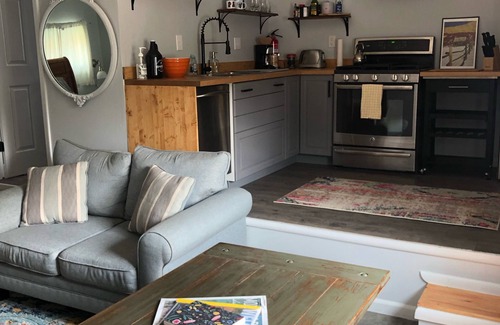 Livingston Apartment | Downtown Yellowstone Bungalow