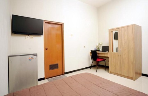 Malang Hostel | DPARAGON SONGGOLANGIT