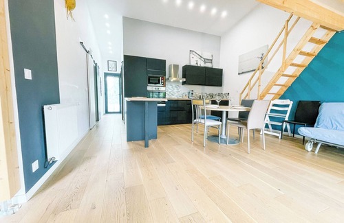 Saint-Egreve Villa | #DQ Relax & Design, modern villa in Saint-Egrève 🌴