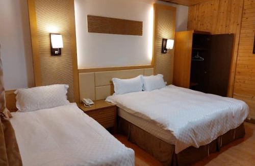 Ren'ai Bed & Breakfast | Dragon Manor Resort