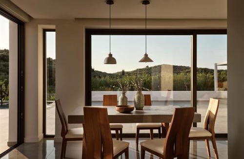 Meso Gerakari Villa | Drallos Luxury Villa - Private Heated Pool & Large Groups, by ZanteWize