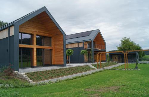 Foderlach Bed & Breakfast | Drau Lodge