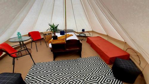 Baltow Apartment | Dream Glamping-Wakacyjna Wioska-Namioty z ogrzewaniem