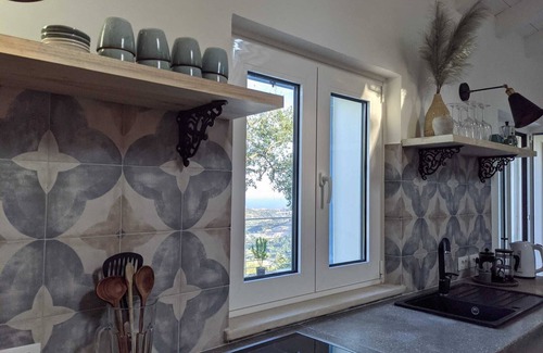 Pontedassio House | Dream home with sea views and heated pool & large terrace in the olive grove