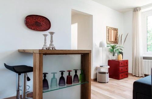 Castagnola Apartment | Dream Lake Apartments by Quokka 360 - Lake View