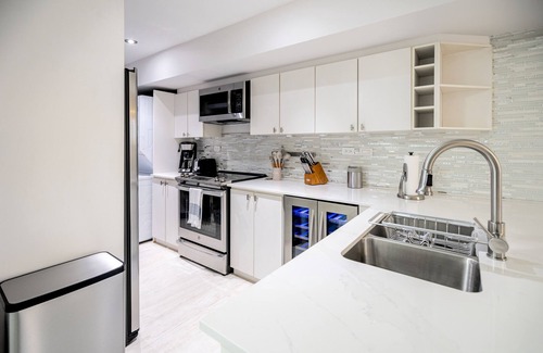 Dorado del Mar Villa | Dream Villa - modern luxe villa w/pool & beach access at Dorado