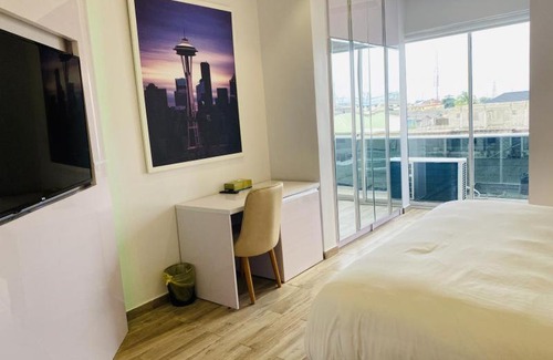 Surulere Hotel | Dreams by DV8 Hotel
