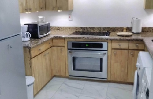 Orange Bay Condo | "DREAMS COME TRUE" is the Condo on Little Bay you are looking to enjoy!