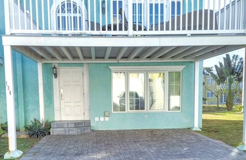 Orange Bay Condo | "DREAMS COME TRUE" is the Condo on Little Bay you are looking to enjoy!