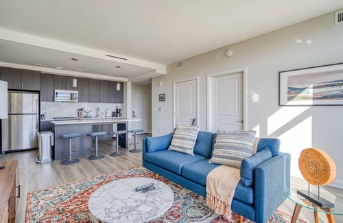 McLean Apartment | Dreamy Fairfax 1BR w/Gym, Pool & W/D, nr Theater, by Blueground