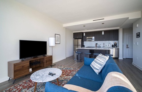 McLean Apartment | Dreamy Fairfax 1BR w/Gym, Pool & W/D, nr Theater, by Blueground