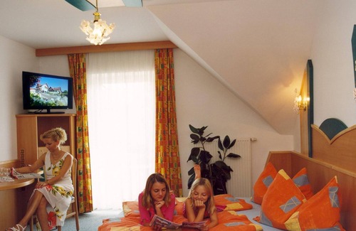 Welten Apartment | Dreibettzimmer - Pension Gabriele