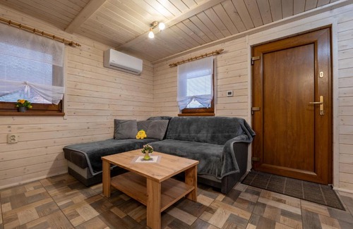 Liptovsky Trnovec House | Drevenička Rybička
