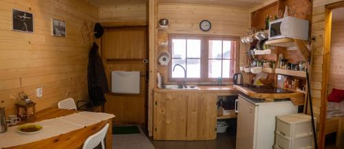 Stronie Slaskie Apartment | Drewniany domek pod masywem Śnieżnika dojazd otwarty