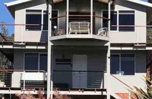 Greens Beach House | Drift Away