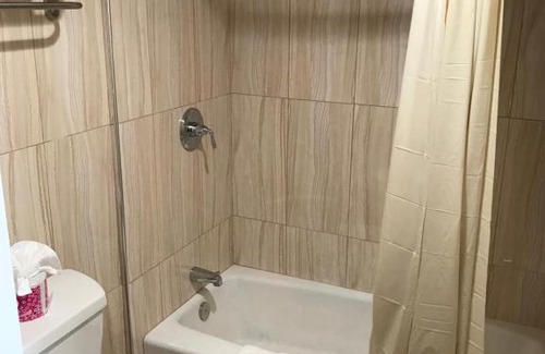 Torrance Hotel | Driftwood Motel