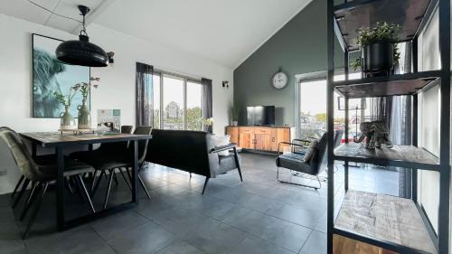 Municipality of Uitgeest House | Droomzicht by Droomvilla