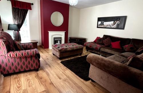 Lecemy House | Drumbar Lodge
