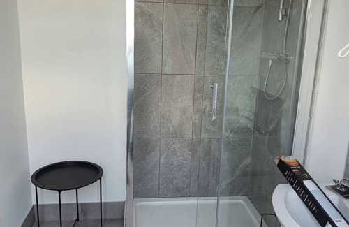 Darragh Apartment | Drumquin Accommodation - Four Bedroom apartment