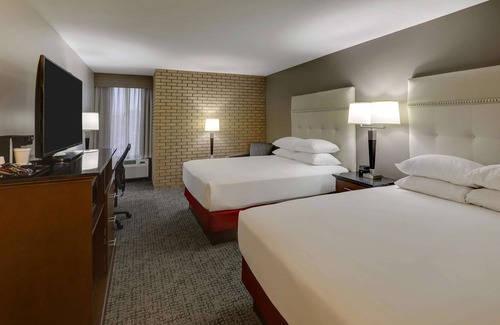 Tuttle Hotel | Drury Inn & Suites Columbus Dublin