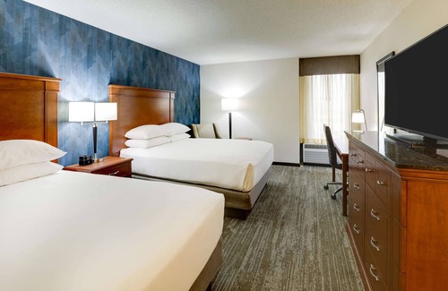 St. Peters Hotel | Drury Inn & Suites St. Louis St. Peters