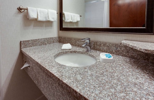 West Des Moines Hotel | Drury Inn & Suites West Des Moines