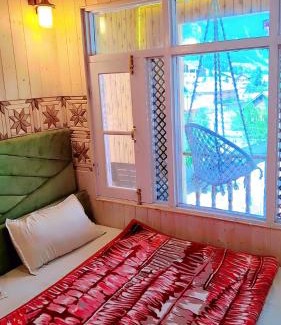 Gulmarg Hotel | D’SHIEKHS RESORT GUREZ