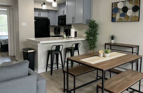 Park Central Apartment | DT Dallas Luxe Abode 1BD Apt