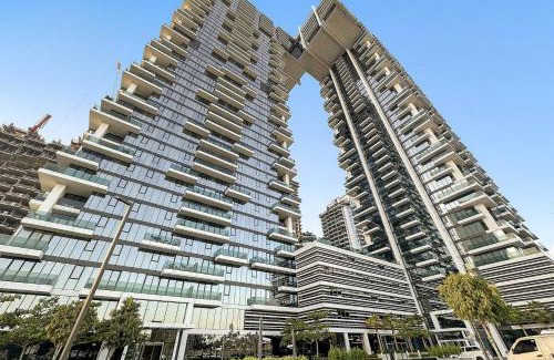 Bur Dubai Apartment | Dubai Frame Views Steps from Metro & Sheikh Zayed Road